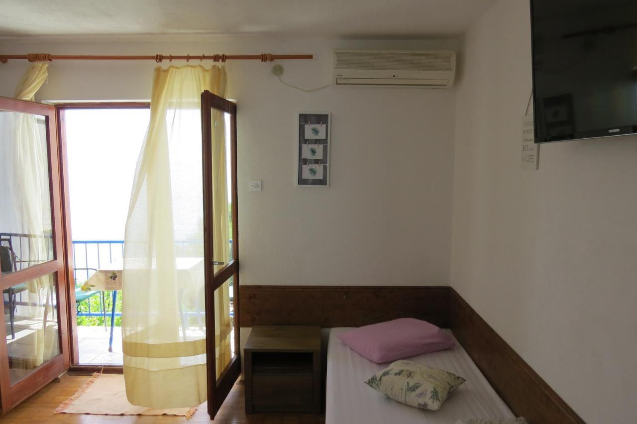 Apartments Feral 巴什卡沃达 外观 照片
